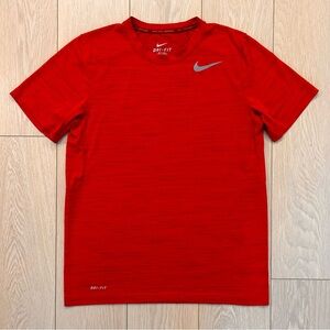 Nike Pro Training DRI-FIT Tee Size Medium